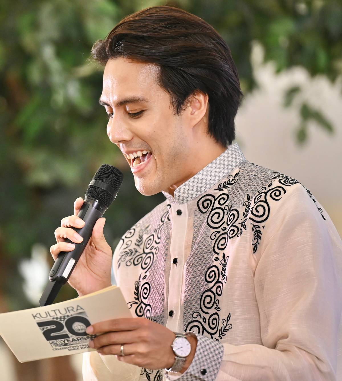 Host Rafa Siguion-Reyna.